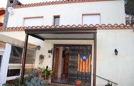 Villa – Lloret de Mar, Katalonya, İspanya. 351,000 €