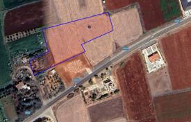 Arsa Liopetri'de, Kıbrıs. 380,000 €