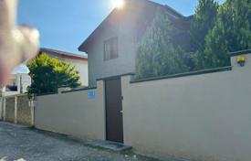 7 odalılar şehir içinde müstakil ev 250 m² Vake-Saburtalo'da, Gürcistan. $850,000