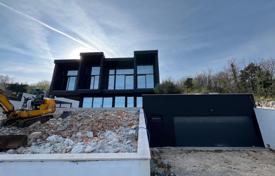 12 odalılar şehir içinde müstakil ev 275 m² Primorje-Gorski Kotar County'da, Hırvatistan. 2,900,000 €