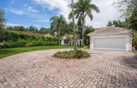 7 odalılar villa 350 m² Miami'de, Amerika Birleşik Devletleri. $1,425,000