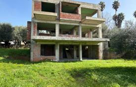 4 odalılar yeni binada daireler 391 m² Mikri Mantineia'da, Yunanistan. 780,000 €