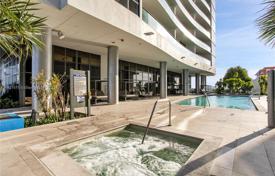 2 odalılar kondominyumda daireler 82 m² Miami'de, Amerika Birleşik Devletleri. $675,000