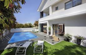 5 odalılar villa 155 m² Larnaca (city)'da, Kıbrıs. 550,000 €