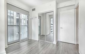 3 odalılar daire Etobicoke'de, Kanada. C$1,001,000