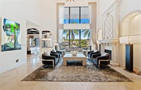 Şehir içinde müstakil ev – Fort Lauderdale, Florida, Amerika Birleşik Devletleri. $5,499,000