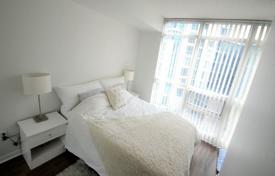 2 odalılar daire Fort York Boulevard'da, Kanada. C$745,000