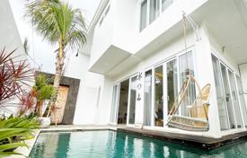 Villa – Tibubeneng, Badung, Endonezya. 385,000 €