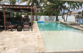 Villa – North Miami, Florida, Amerika Birleşik Devletleri. $1,175,000