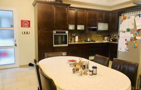 4 odalılar yazlık ev 285 m² Mouttagiaka'da, Kıbrıs. 2,600,000 €