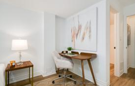 8 odalılar konak Old Toronto'da, Kanada. C$1,547,000
