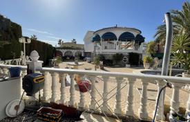 4 odalılar villa 170 m² Alicante'de, İspanya. 400,000 €