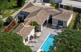 6 odalılar villa Grimaud'da, Fransa. 8,000 € haftalık