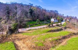 Villa – Belgirate, Piedmont, İtalya. Price on request
