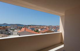 3 odalılar daire 104 m² Vodice'de, Hırvatistan. 318,000 €