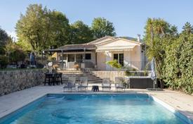 Villa – Grasse, Cote d'Azur (Fransız Rivierası), Fransa. 1,020,000 €