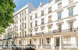 1 odalılar daire 40 m² Londra'da, Birleşik Krallık. £745,000