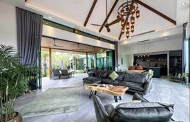 3 odalılar villa 784 m² Si Sunthon'da, Tayland. $1,040,000