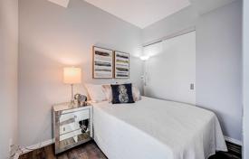 3 odalılar daire Yonge Street'da, Kanada. C$1,244,000