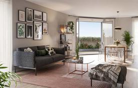 New residential complex with apartments and villas Ile-de-France'de, Fransa. Min.305,000 €
