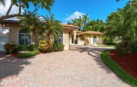Villa – Hollywood, Florida, Amerika Birleşik Devletleri. $2,488,000