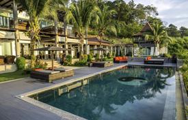 Villa – Phuket, Tayland. 3,878,000 €