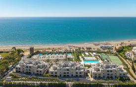 2 odalılar daire 97 m² Estepona'da, İspanya. 1,595,000 €