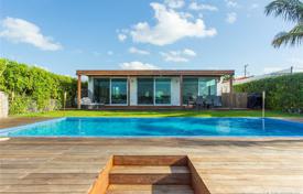 Villa – Miami sahili, Florida, Amerika Birleşik Devletleri. $2,300,000