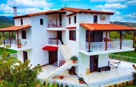 7 odalılar villa 580 m² Xilokastro'da, Yunanistan. 650,000 €