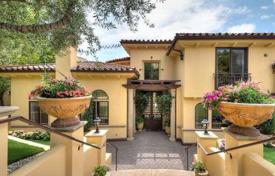 Villa – Los Angeles, Kaliforniya, Amerika Birleşik Devletleri. $7,300,000