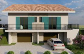 Arsa Tivat city'da, Karadağ. 150,000 €