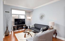5 odalılar daire North York'da, Kanada. C$1,162,000