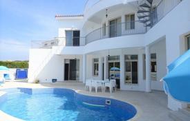 Yazlık ev – Geroskipou, Baf, Kıbrıs. 620,000 €