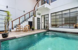 3 odalılar villa 215 m² Kuta'da, Endonezya. $376,000
