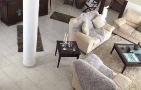 3 odalılar yazlık ev 300 m² Agios Athanasios (Cyprus)'da, Kıbrıs. 1,700,000 €