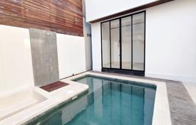 2 odalılar villa 120 m² Batu Bolong Beach'da, Endonezya. $351,000