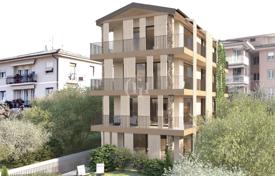 3 odalılar daire 97 m² Torri del Benaco'da, İtalya. 840,000 €