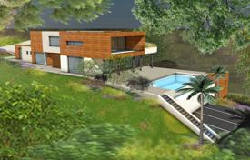 Arsa Roquebrune-sur-Argens'da, Fransa. 1,263,000 €