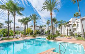 3 odalılar daire 157 m² Estepona'da, İspanya. 1,495,000 €