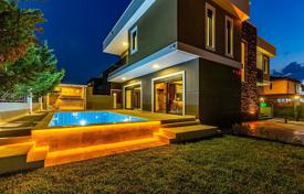 6 odalılar villa 400 m² Döşemealtı'da, Türkiye. 45,200,000 TRY