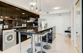 4 odalılar daire North York'da, Kanada. C$724,000