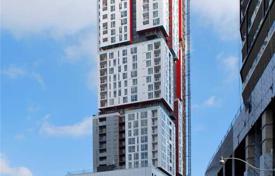 2 odalılar daire Richmond Street West'da, Kanada. C$1,037,000