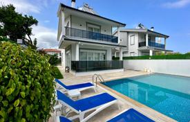 5 odalılar villa 180 m² Camyuva'da, Türkiye. 27,764,000 TRY