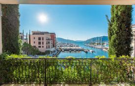 2 odalılar daire 152 m² Tivat city'da, Karadağ. 1,600,000 €