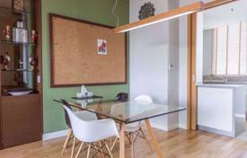 3 odalılar kondominyumda daireler Khlong Toei'de, Tayland. 2,600 € haftalık