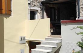 2 odalılar şehir içinde müstakil ev 120 m² Svetvinčenat'da, Hırvatistan. 310,000 €
