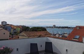 1 odalılar daire 150 m² Umag'da, Hırvatistan. 650,000 €