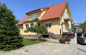 Şehir içinde müstakil ev – Debrecen, Hajdu-Bihar, Macaristan. 404,000 €