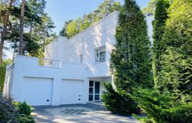 5 odalılar villa 385 m² Jurmalas pilseta'da, Letonya. 990,000 €
