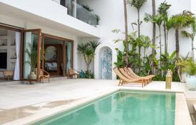 3 odalılar villa 500 m² Uluwatu'da, Endonezya. $890,000